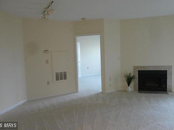 4th image of 12919 Alton Sq APT 319