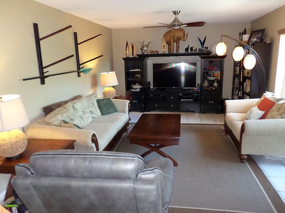 4th image of 6185 SE Riverboat Dr #1011