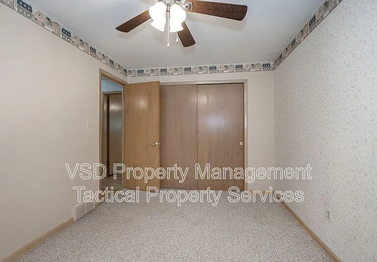 6188 Cabrini Ln — Photo 21