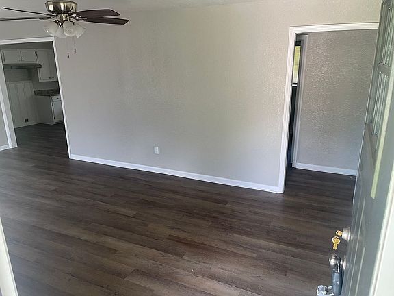 Living room 2