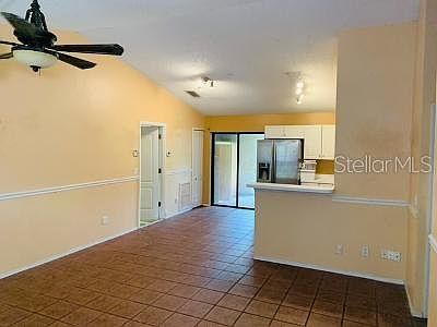 3rd image of 917 Cass Ave