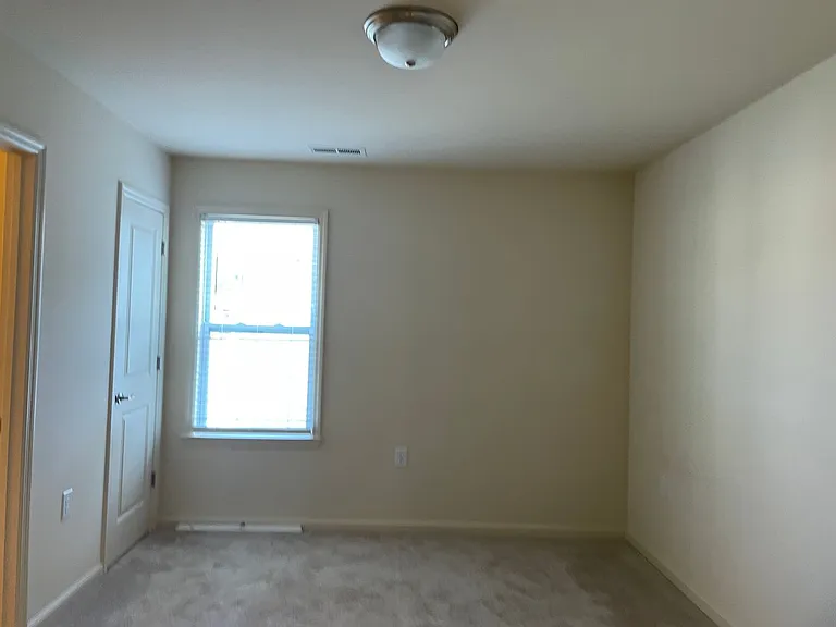 303 Glenellen Loop Rd — Photo 9