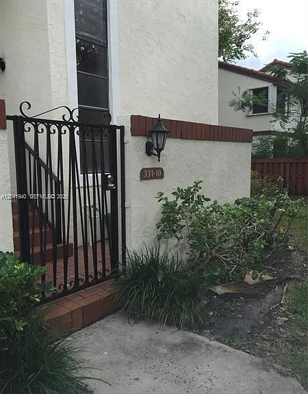 331 Ives Dairy Rd #10 — Photo 20