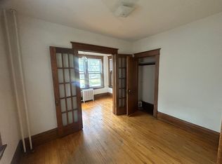 702 Holly Ave, Saint Paul, MN 55104