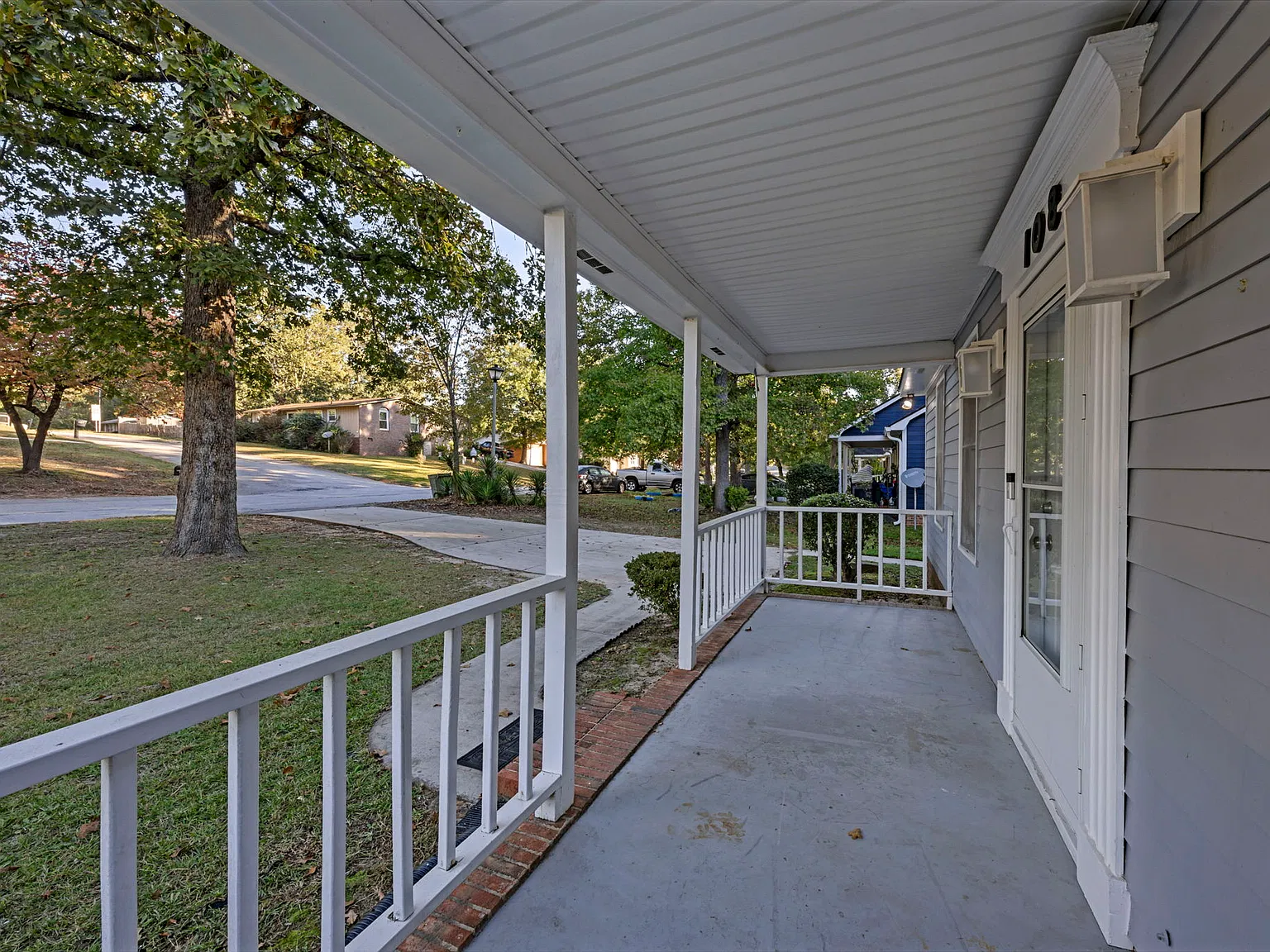 108 Dutch Dr — Photo 4