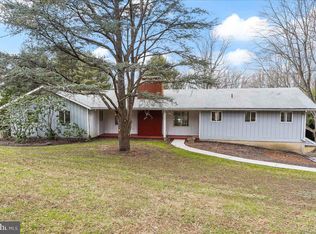 135 Sawin Ln, Hockessin, DE 19707