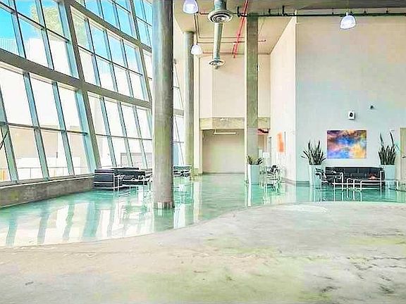 2nd image of 3029 NE 188th Street #902
