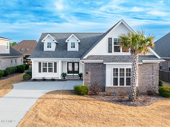 2nd image of 1410 Admiral Way