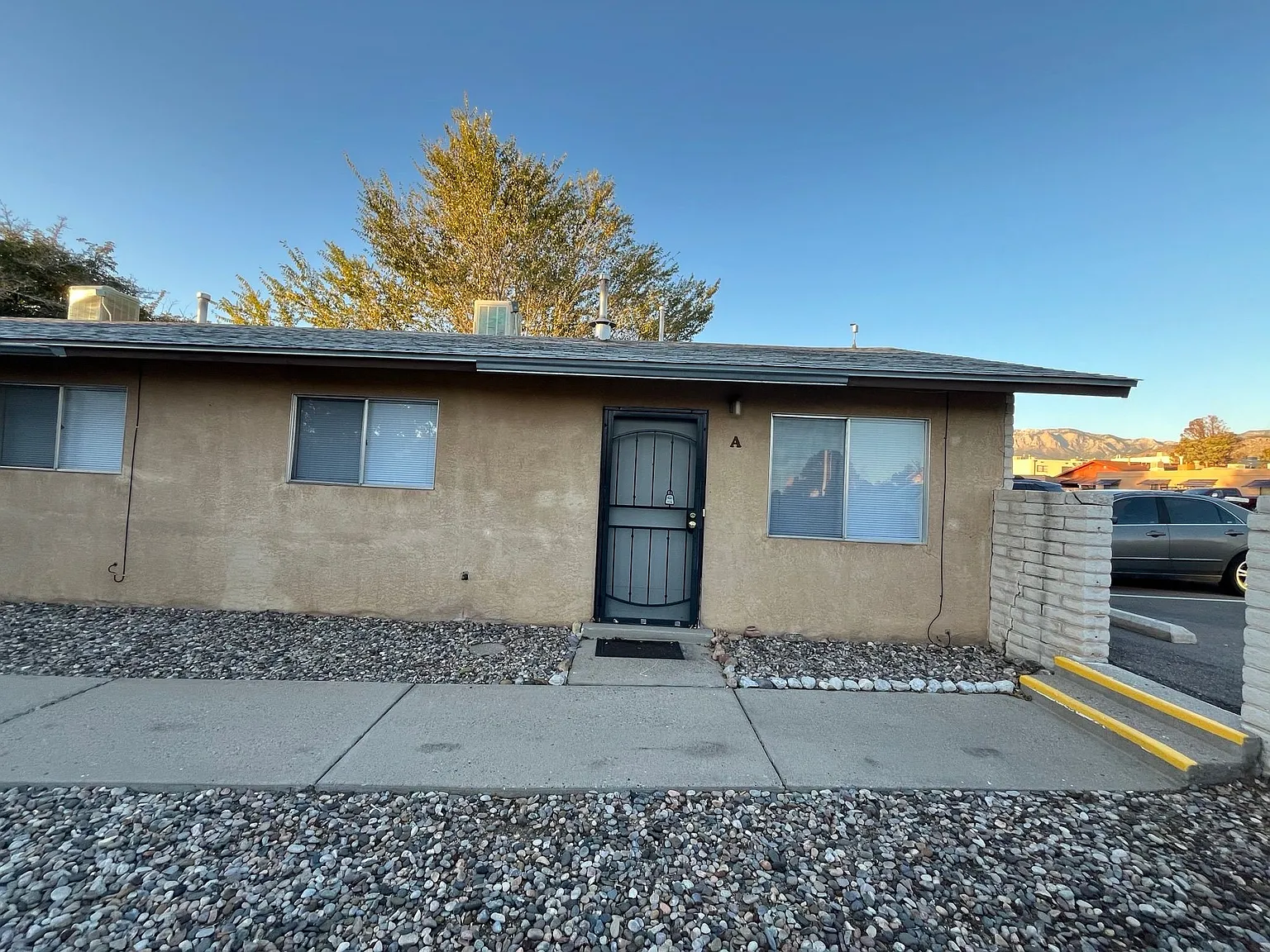 1717 Paisano St. NE - Quiet NE Heights 2 Bedroom End Unit — Photo 4