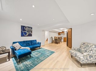 83 Old Colony Rd, Richmond Hill, ON L4E3X2