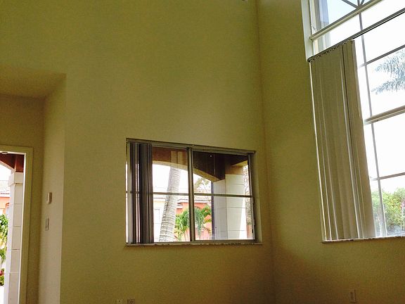 2nd image of 11320 NW 34th Pl
