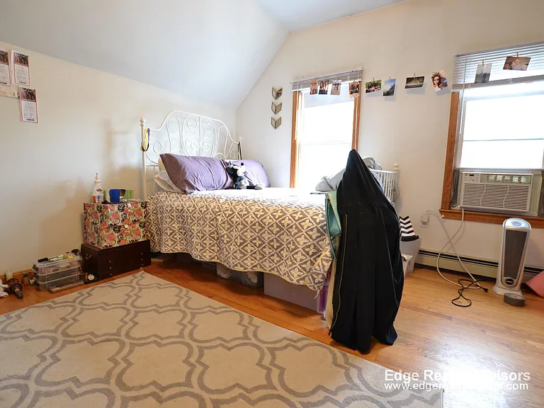 66 Brooks St #3 — Photo 8