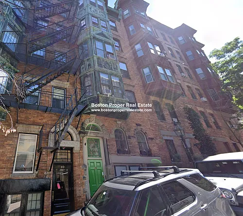 40 Anderson St Photo 1