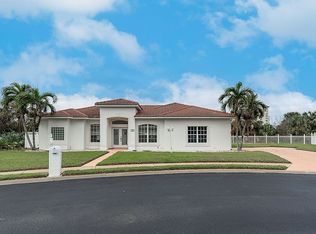 120 Ocean Ridge Dr, Melbourne Beach, FL 32951