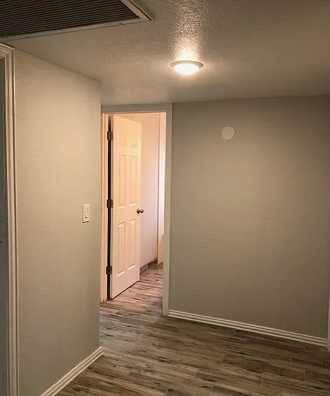 1449 W 7th Dr — Photo 16