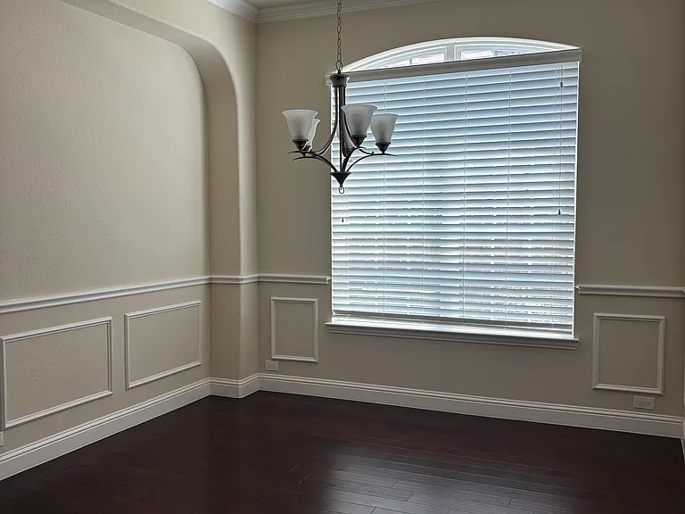 6117 Mickelson Way — Photo 7