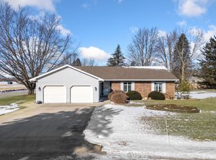 402 E Lynnwood Dr S, Warsaw, IN