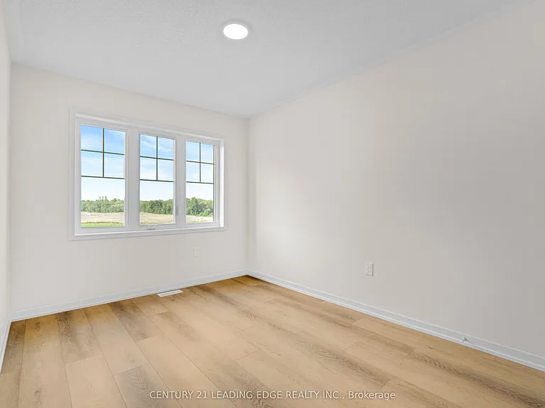 1475 Wheatcroft Dr — Photo 34