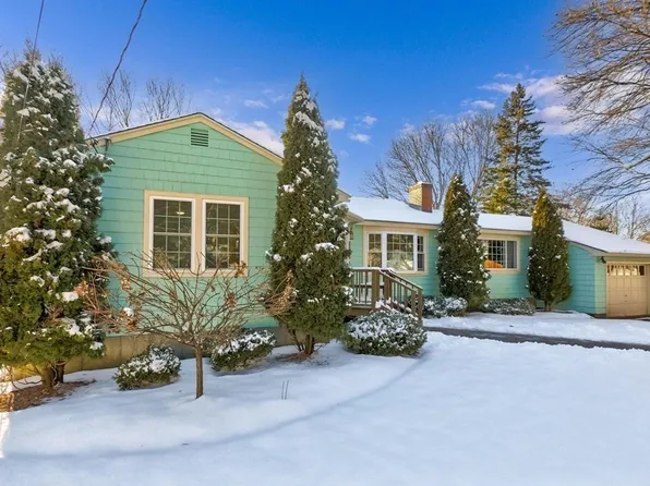 332 West St, Reading, MA 01867