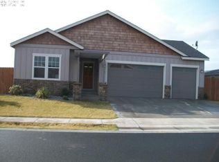 2301 NW Valley View Dr, Hermiston, OR 97838
