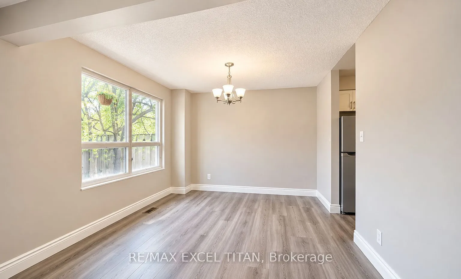 3 bed, $3,100 — Photo 4