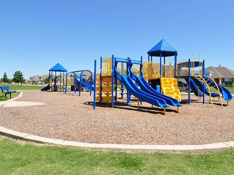 2512 Fountain Gate Dr — Photo 15