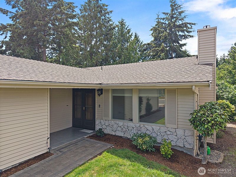 3rd image of 24833 13th Avenue S