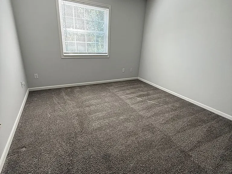 Foxfire West Apartments — Photo 112