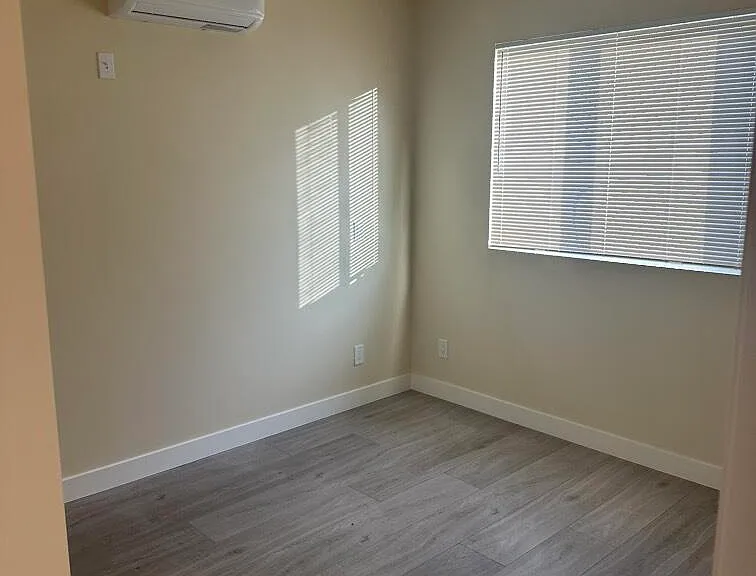 6635 Gifford Ave #D — Photo 2