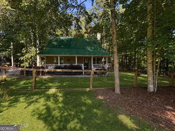 1442 Shore Line Dr, Tignall, GA 30668