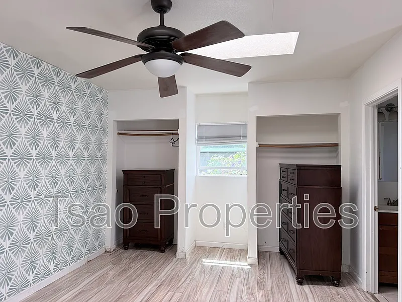 Studio, 1.0 bath, 420 sqft, $1,295 — Photo 3