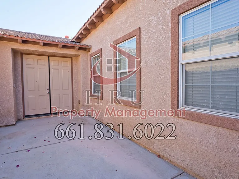 10907 Delicato Ct — Photo 23
