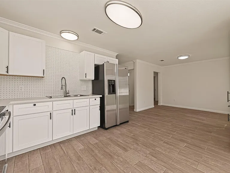 25409 Pebble Dr — Photo 14