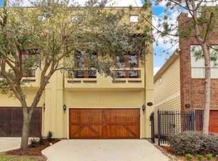 710 E 6th 1/2 St, Houston, TX 77007