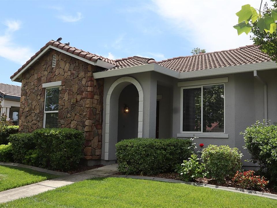 1st image of 2390 Rose Arbor Dr