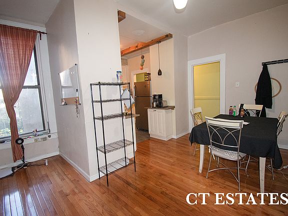2nd image of 1461 Bedford Ave APT 2