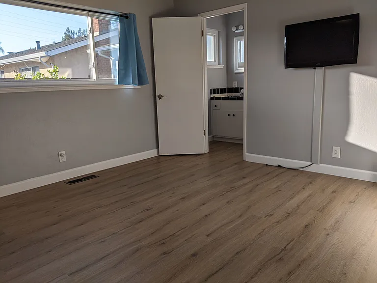 1608 Ewer Dr — Photo 6