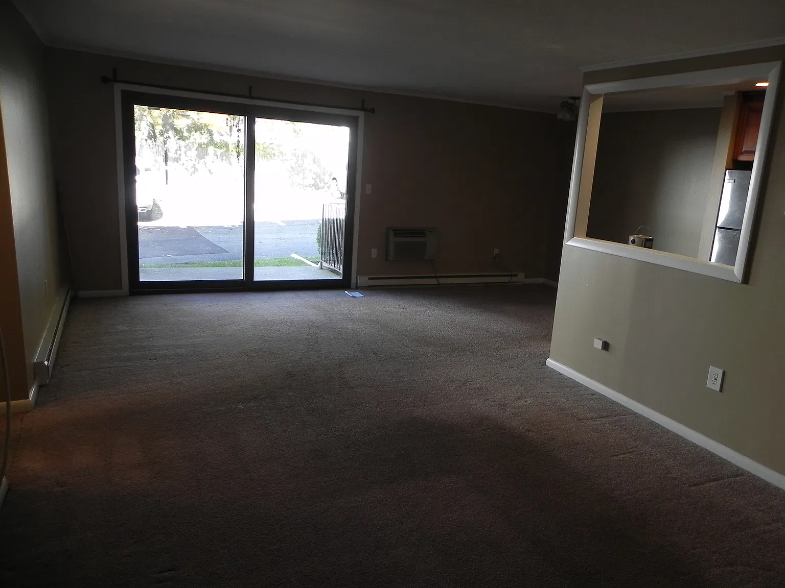 1 bed, 844 sqft, $2,200 — Photo 4