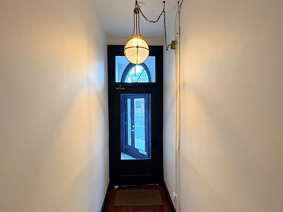 2nd image of 251 Mill St APT 4