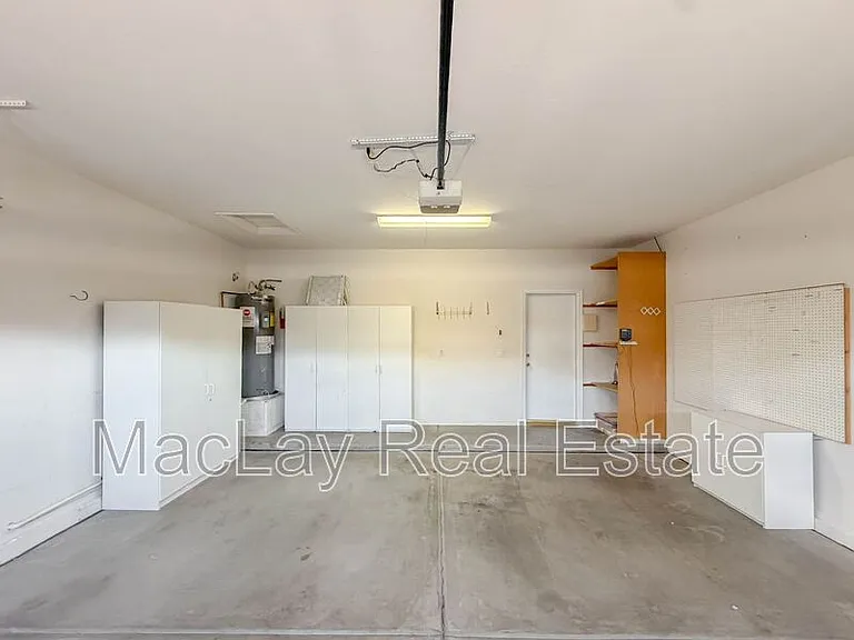 203 W Cedar Dr — Photo 22