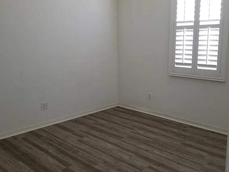 10521 Beneva Dr — Photo 5