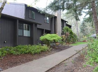 79 Westbrook Way, Eugene, OR 97405