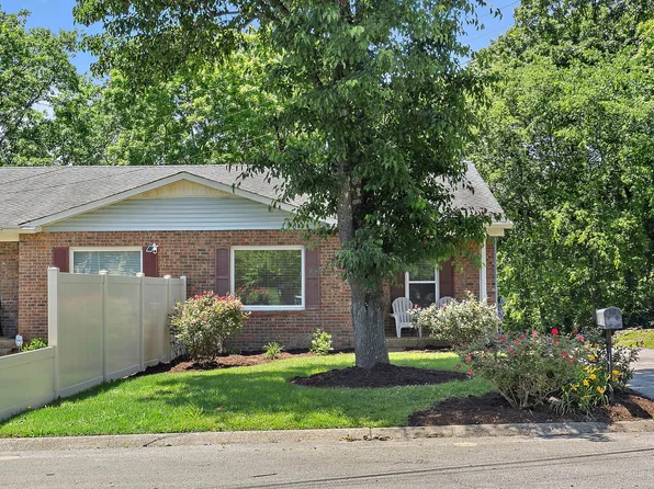 684 Dutchmans Dr, Hermitage, TN 37076