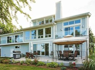 2732 Mizpah Park Rd, Benton Harbor, MI 49022