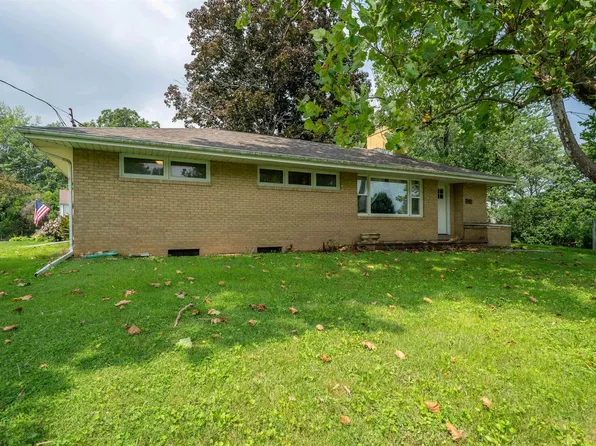 202 Linden Ave, Metamora, IL 61548