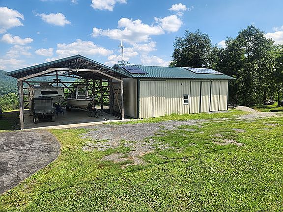 3rd image of 9580 Timber Ridge Rd