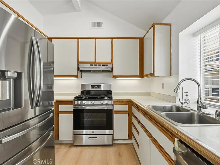 2601 S Quarry Ln #D — Photo 14