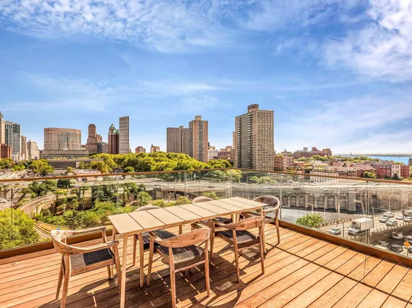 98 Front Street image 10 of 16