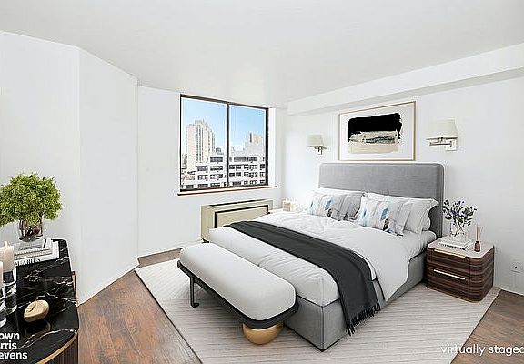 5th image of 330 E 75th St APT 12K