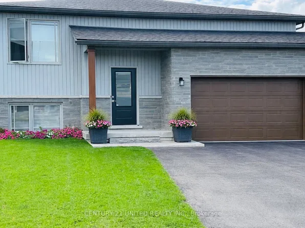 109 Meagan Ln, Quinte West, ON K0K 2C0